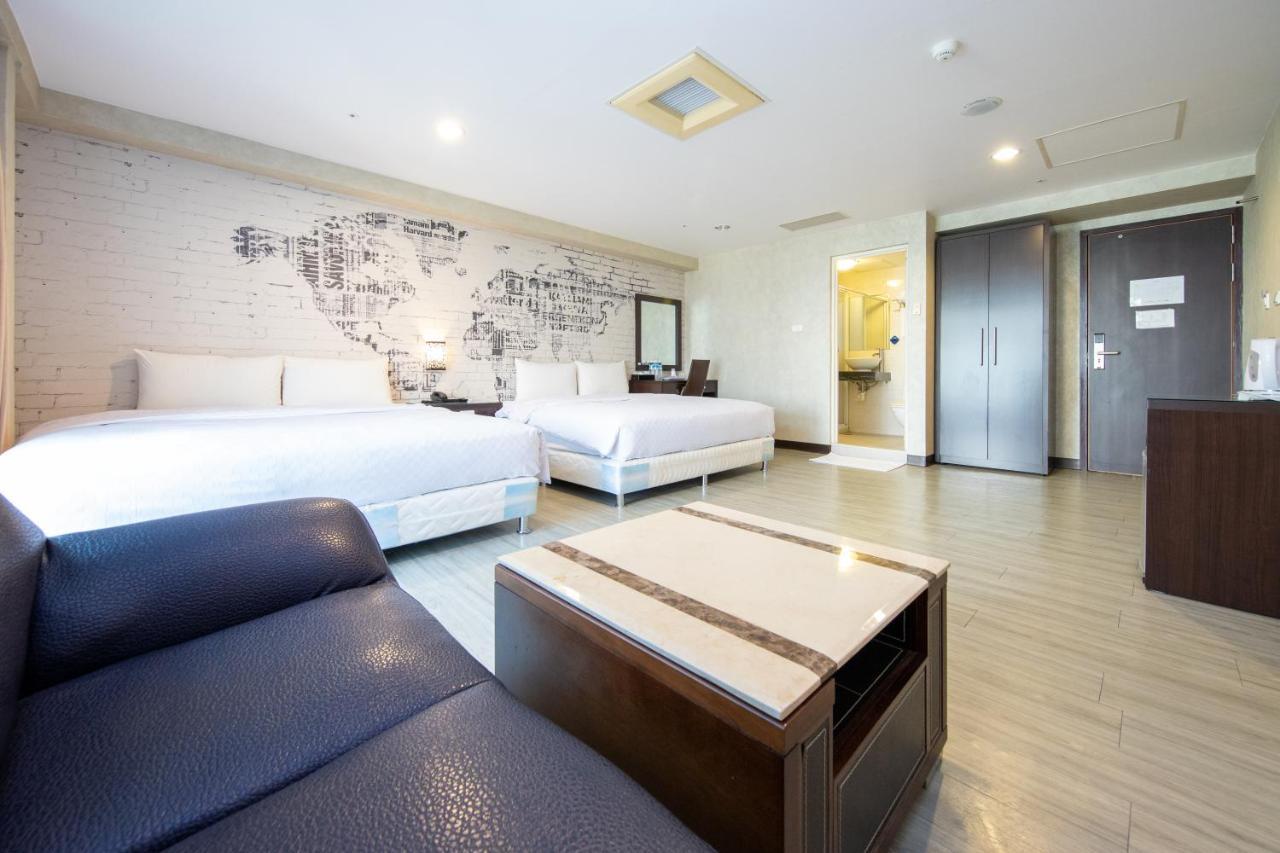 New Generation Of Boutique Business Hotel Kaohsiung Exterior photo