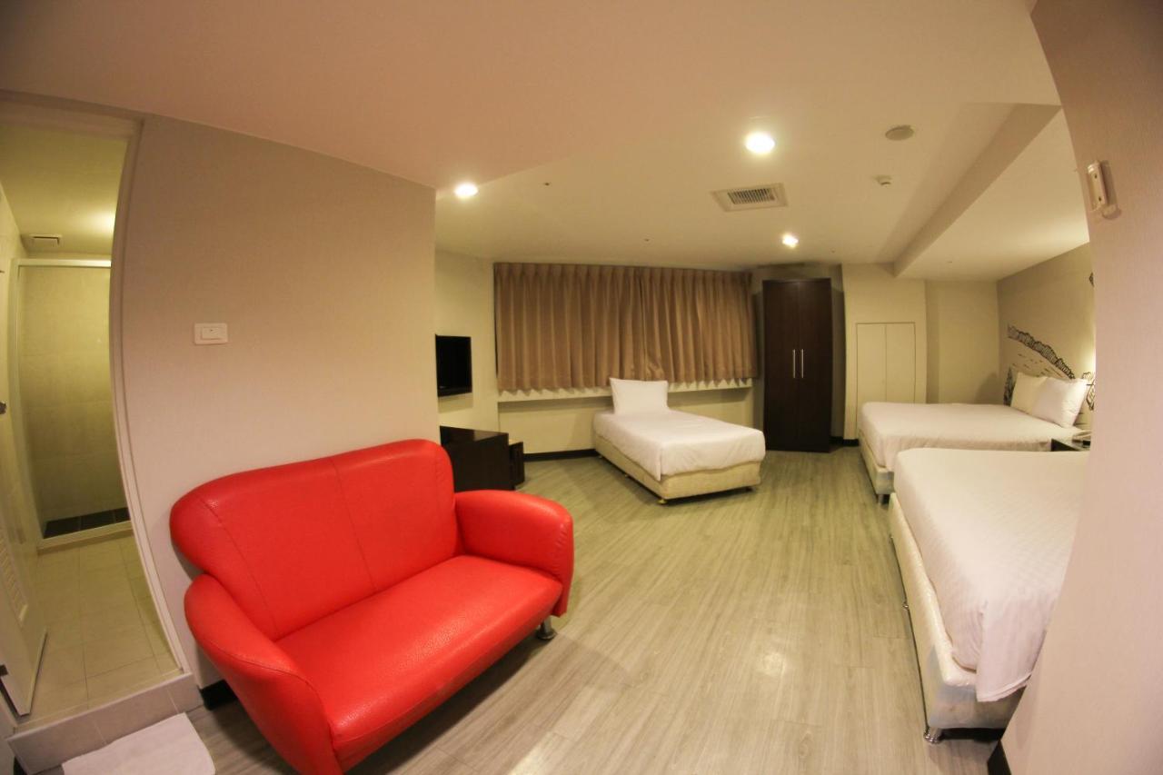 New Generation Of Boutique Business Hotel Kaohsiung Exterior photo