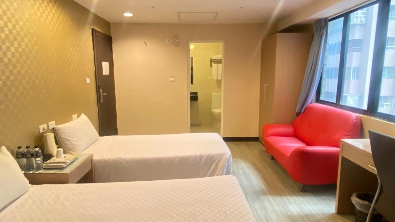 New Generation Of Boutique Business Hotel Kaohsiung Exterior photo